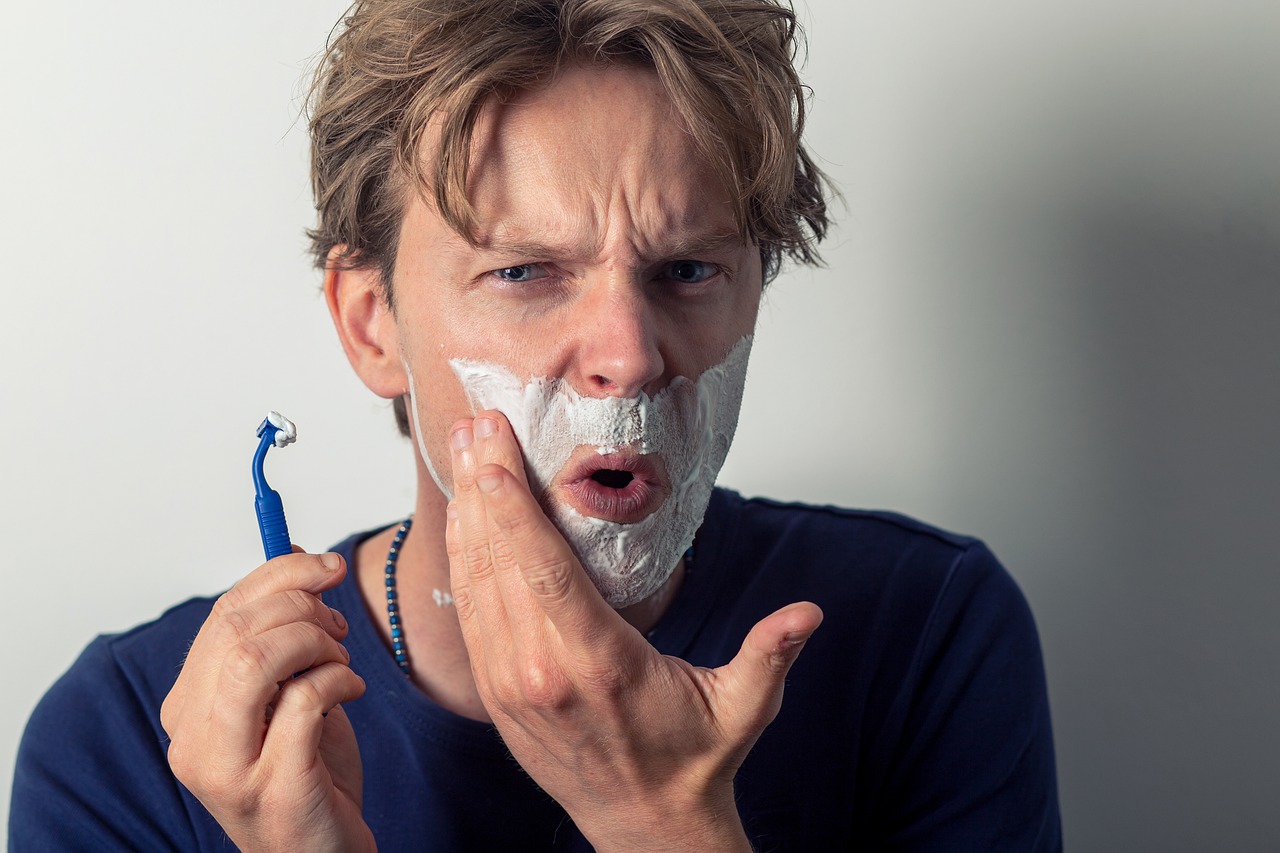 Come evitare le irritazioni da rasatura